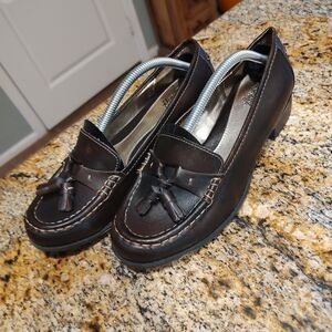 Eurosoft by Sofft Faiola Leather Loafers Women's 8 M Brown Slip On Tassels